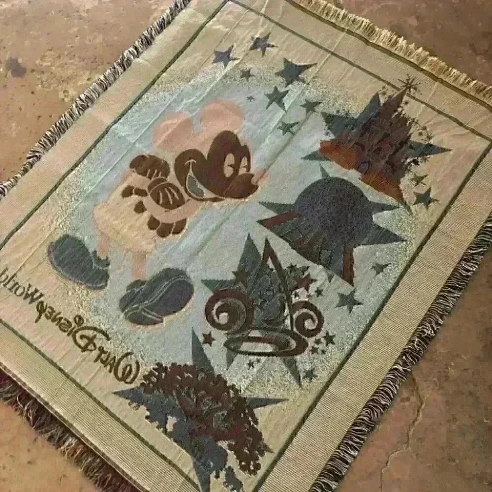 walt disney world collectible throw with fringe